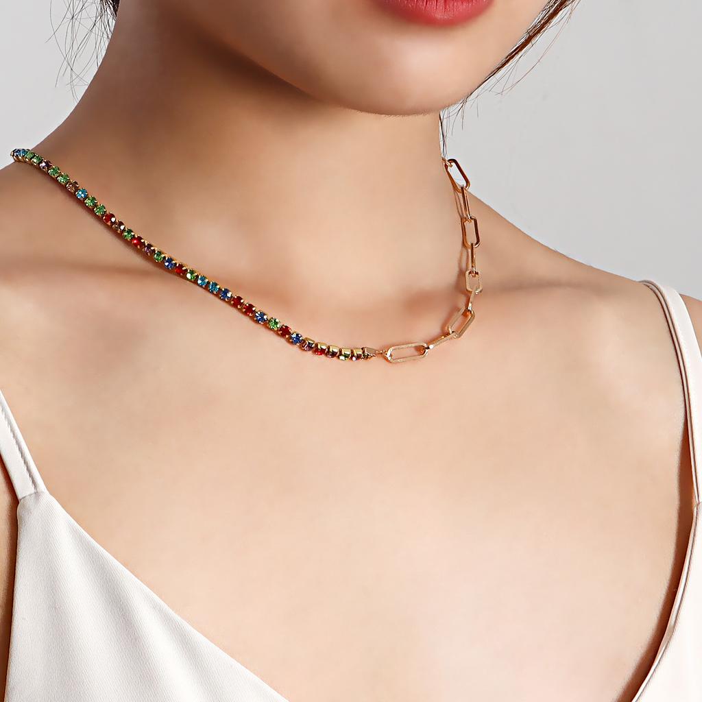 Řetěz s drápkem mikro-inlay barevným diamantovým náhrdelníkem šperky dámský univerzální ins niche designový pocit Spice girl náhrdelník
