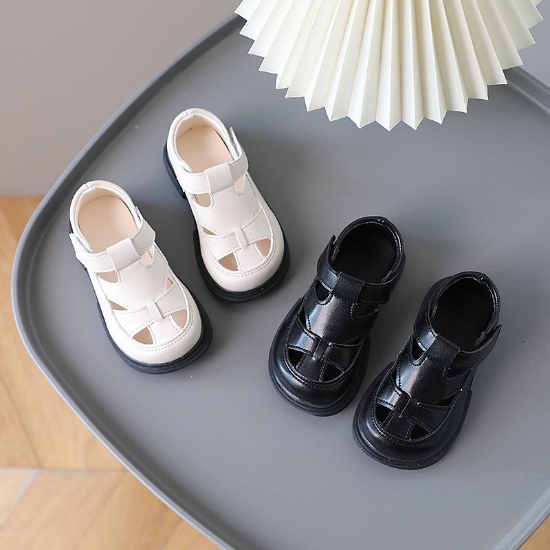 Children's Roman Sandals, Unisex Beach Shoes, Hollow-Out Leather Shoes, Soft-Soled Walking Shoes.