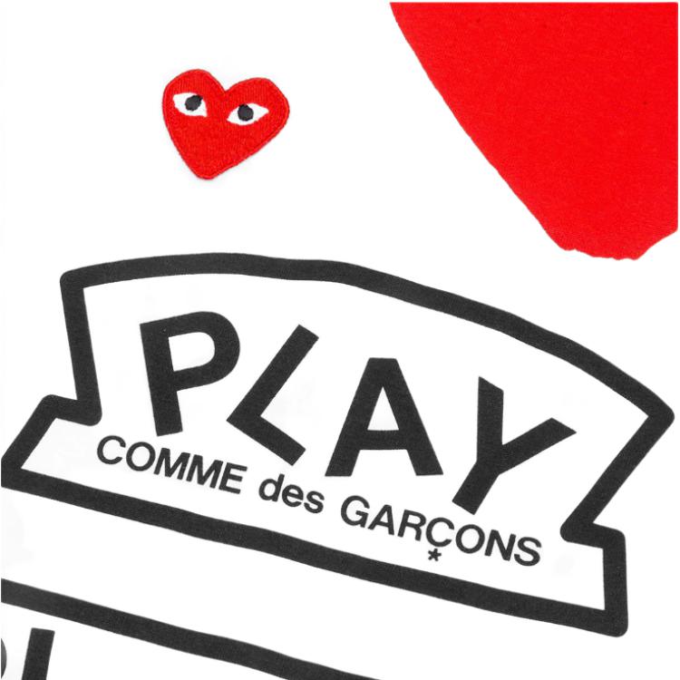 CDG Play T Shirts Men's White Crew Neck Moderate Straight Fit AZ-T280-051-1