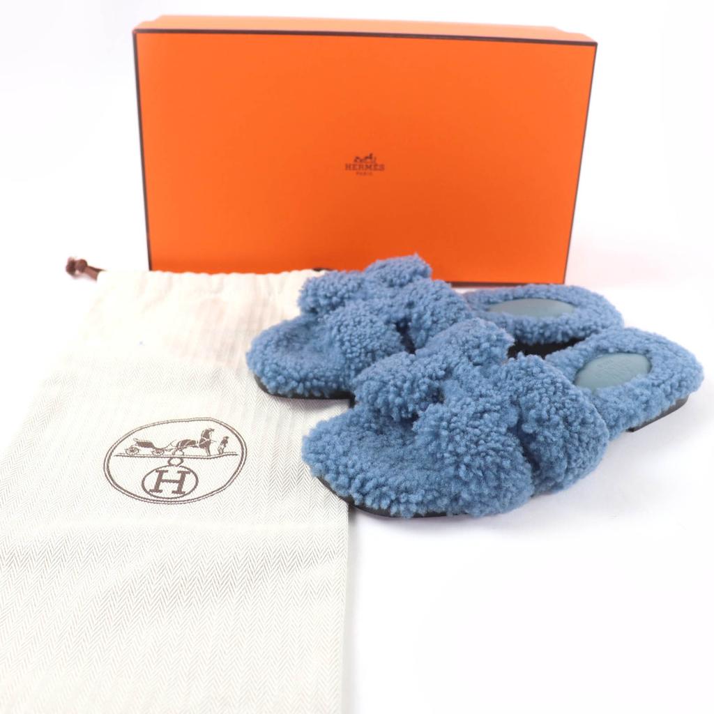 Great HERMES Sandals Oran Mules Flats blue Mouton Women 35 Used