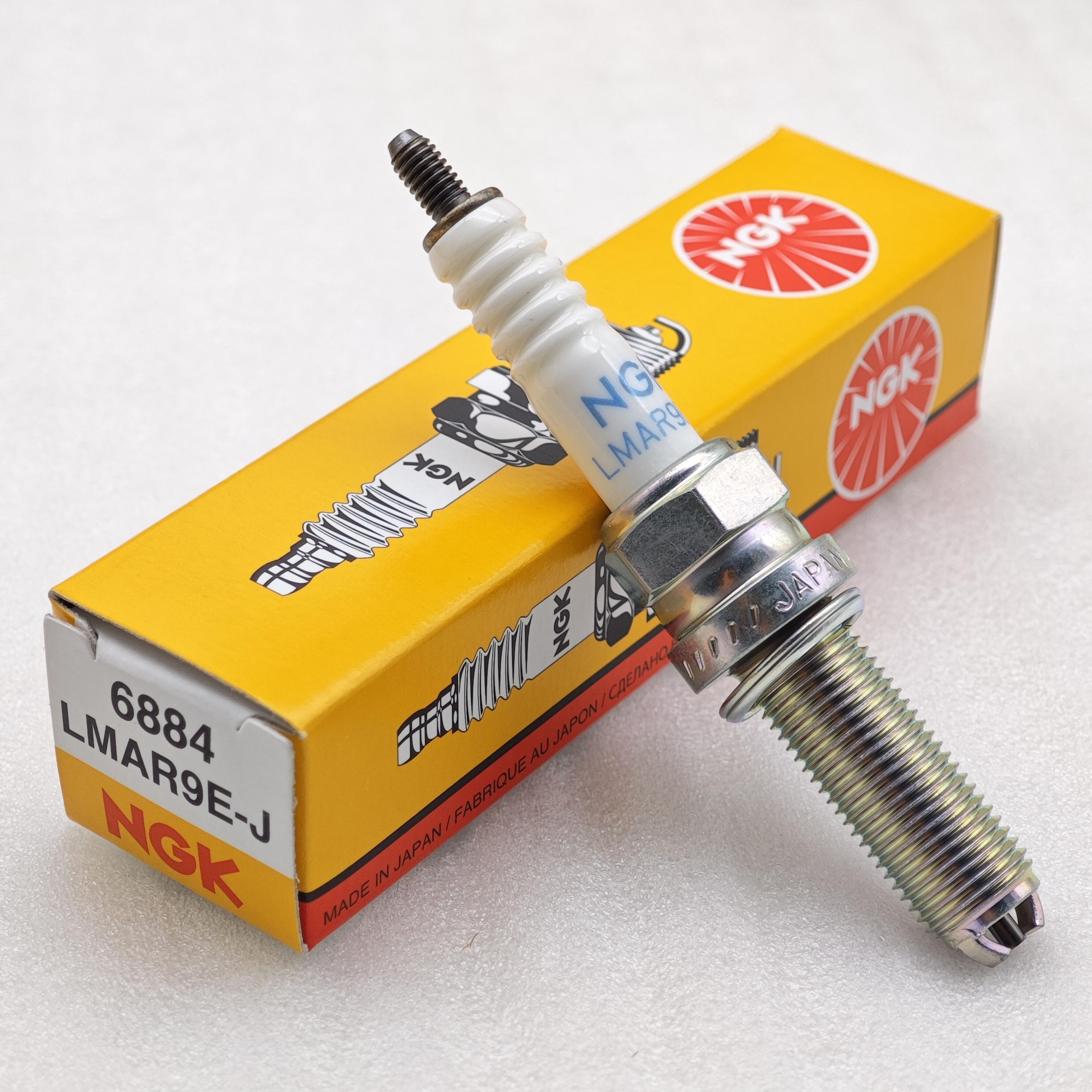 1pcs Original  Spark Plug LMAR9E-J 6884 HHV YZF-R1/R6/MT10 MT07 Upgrade 1pcs LMAR9E-J