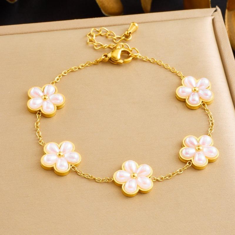 Gold Plated Flower Station Bracelet with Pink Mother of Pearl Charms Fashion Jewelry for Women золотой