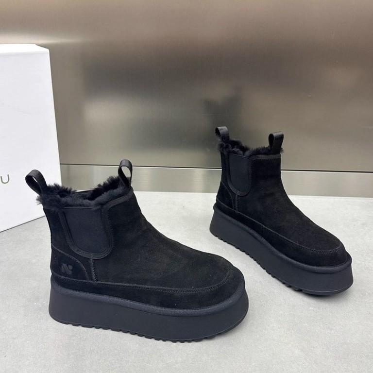 מגפי שלג לנשים עם סוליה עבה ופרווה משולבת, מגפי חורף קצרים חדשים לשנת 2025, נעלי כותנה צפון-מזרחיות חמות, עבות ומרופדות