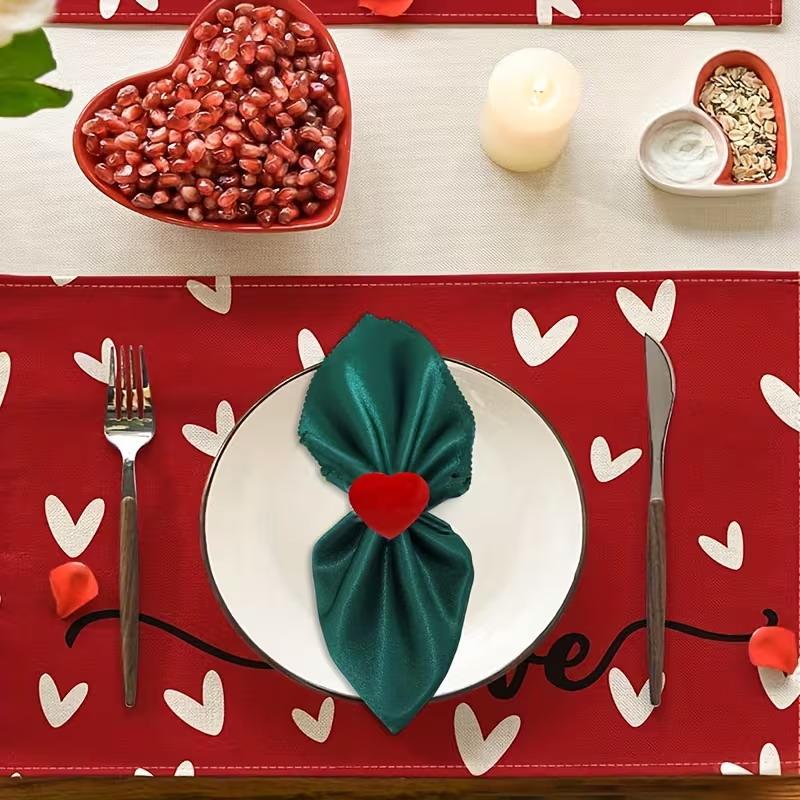 4Pcs Valentine'S Day Love Napkin Circle Dining Table Heart Shaped Tissue Buckle Wine Bouquet Ring Party Decoration Ornament