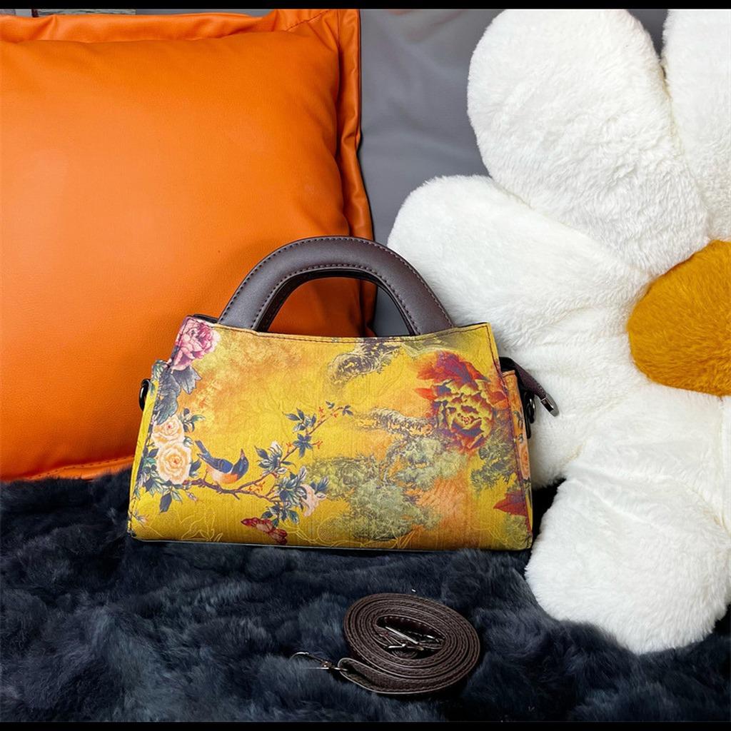 Chinese Style Ink Painting Handbag Women Vintage Crossbody Bag Oriental Aesthetic Tote Shoulder Bag With Detachable Strap