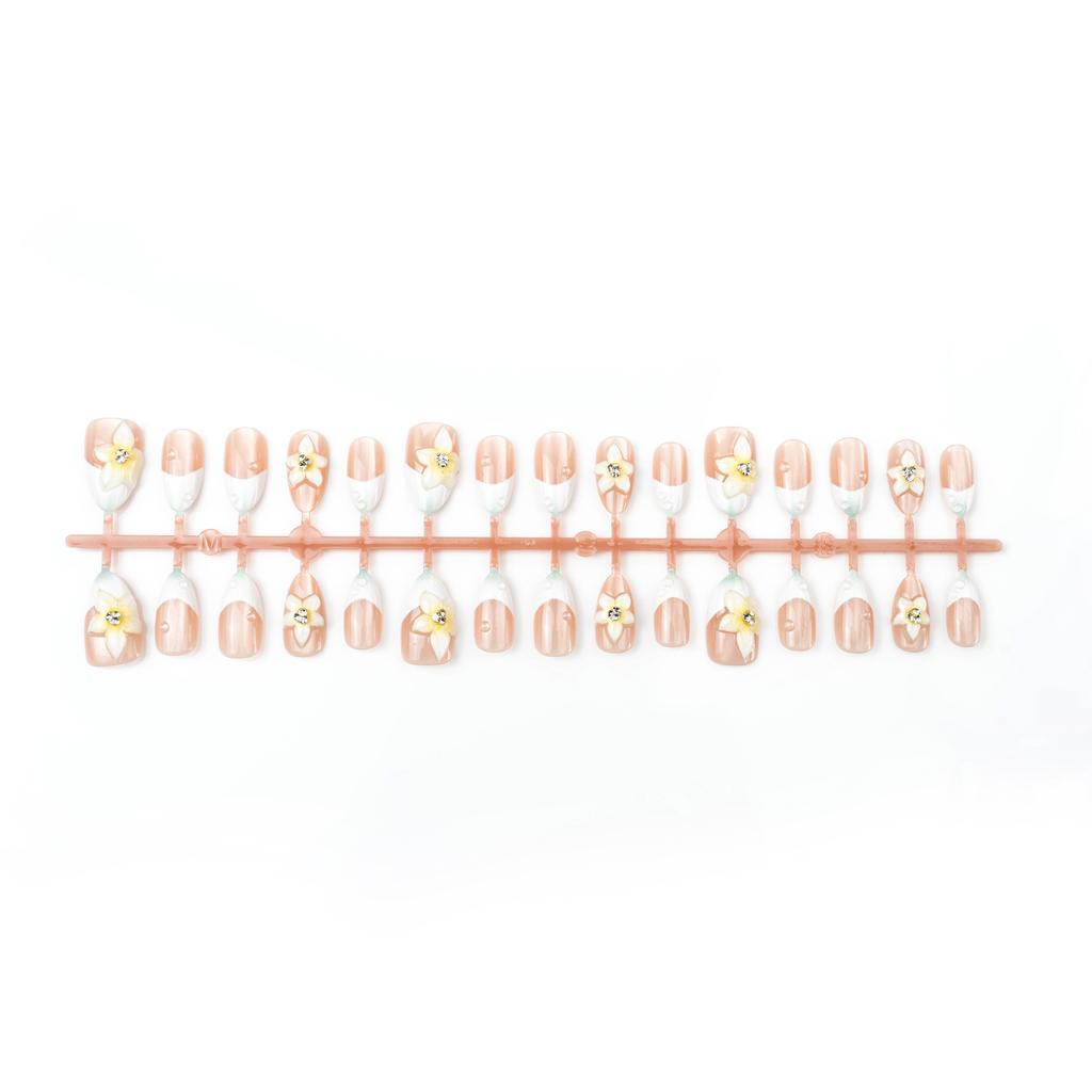30 pieces of white French ultra-short almond cat eye wearing nail 3d three-dimensional flower advanced manual point diamond nail art