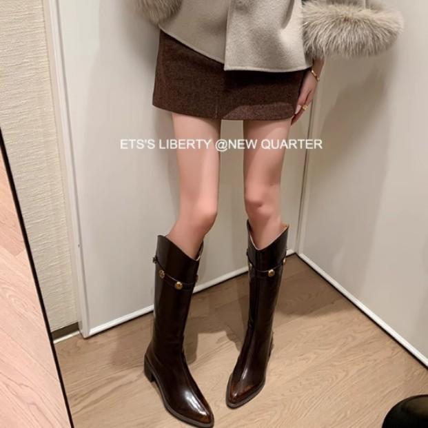 Metal buckle Maillard 2025 new pointed V-mouth straight knight boots women's big tube circumference thin thick heel boots