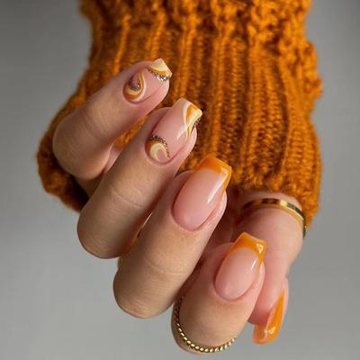 24Pcs/Set Quick Nails Orange Edge Wavy Glitter False Nials Sticker Wearable Waterproof Manicure Finished Nails