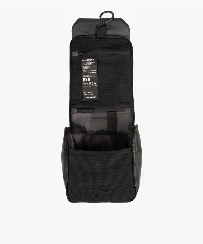 Black Briar Contain Wash Pouch (Ash Black)