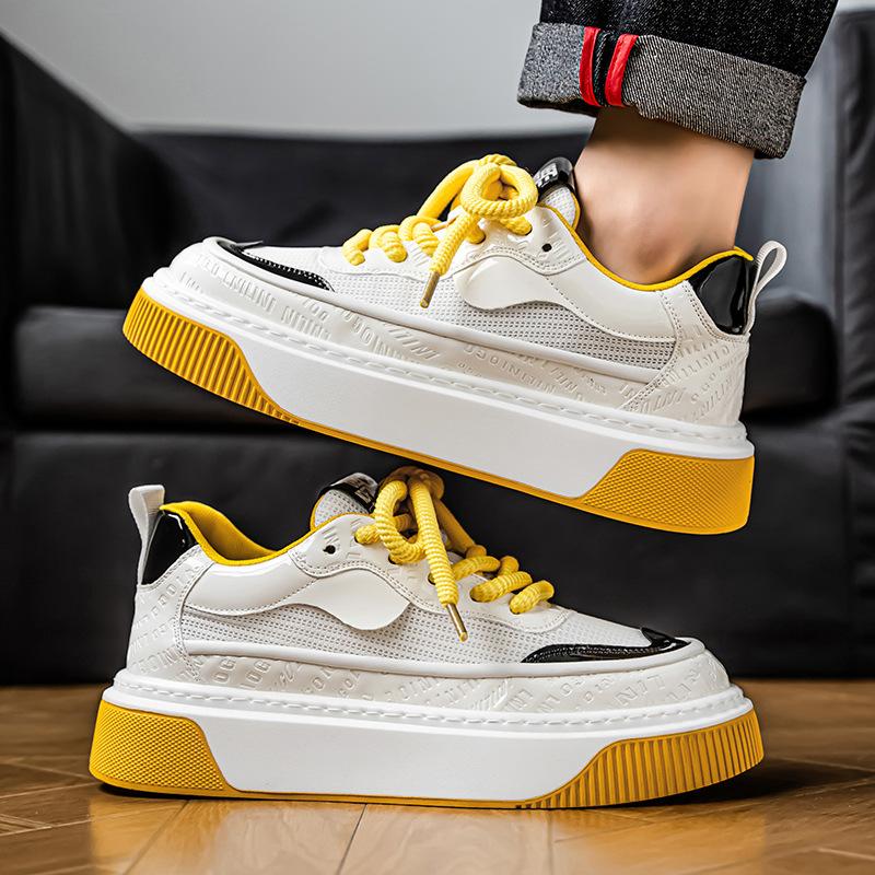 Fashion casual shoes men's 2025 summer new mesh breathable thick baseplate shoes Korean version versatile color matching skateboard shoes