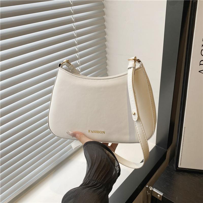 Korean Version Niche Underarm Bag Women's 2025 New Trendy Versatile Chain Shoulder Messenger Bag Texture Foreign Style Saddle Bag