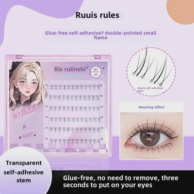 Selbstklebende künstliche Wimpern in natürlicher Optik für Anfänger