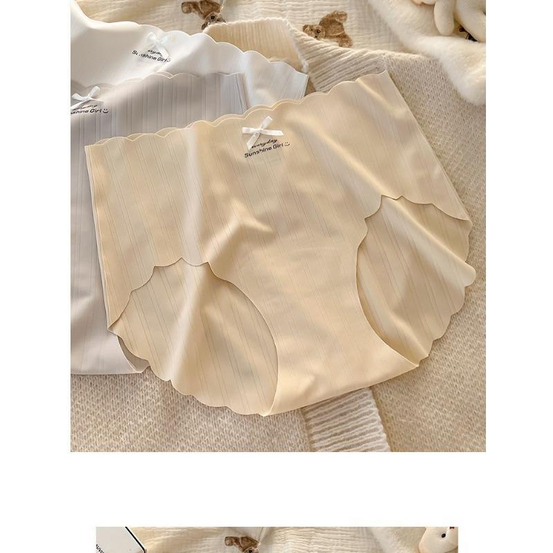 Women Mid Waist Seamless Antibacterial Ice Silk Panties With Pure Cotton Crotch