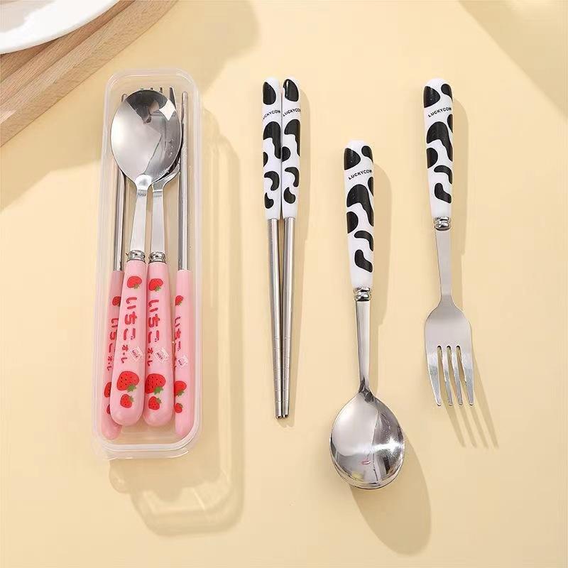 Ensemble de couverts portables en acier inoxydable, fourchettes, cuillères, baguettes, vache de dessin animé fraise, couverts de pique-nique en plein air, ustensiles de cuisine