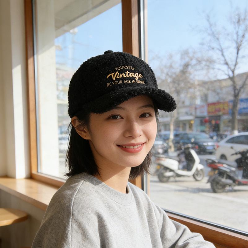 

Unisex fashion thermal casual cap plush visor M（56-58cm）