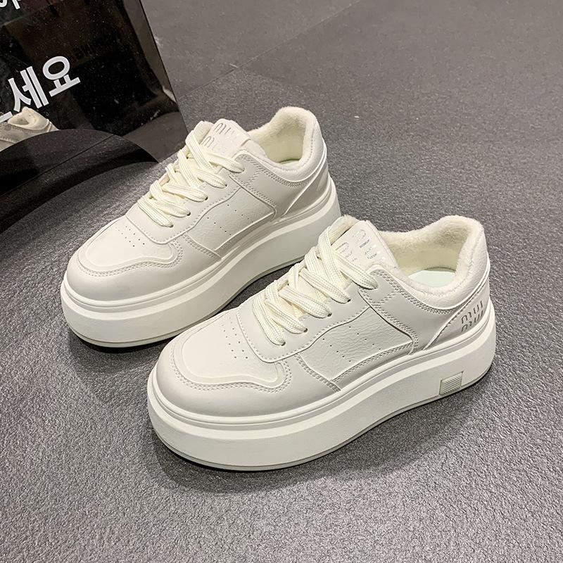 Pantofi albi mici din piele moale cu talpă groasă pentru femei, noi populari versatili super la modă cu înălțime adăugată, ușori s