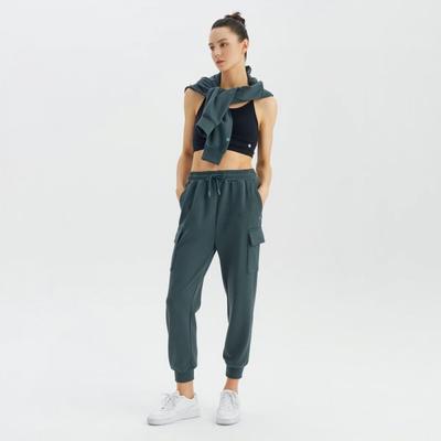 Partea inferioară (Îmbrăcăminte damă) – Pantaloni sport