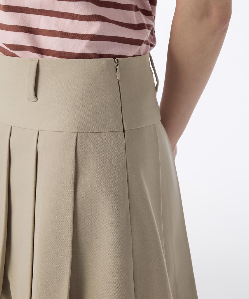 MUSINSA STANDARD WOMAN Women'S Low-Rise Pleated Mini Scotts [Warm Sand]