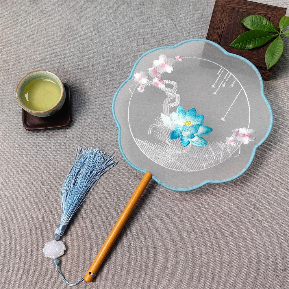 Flower Embroidered Silk Round Fan Chinese Hand Fans with Wooden Handle Tassel Wedding Party Dance Accessories Home Decor