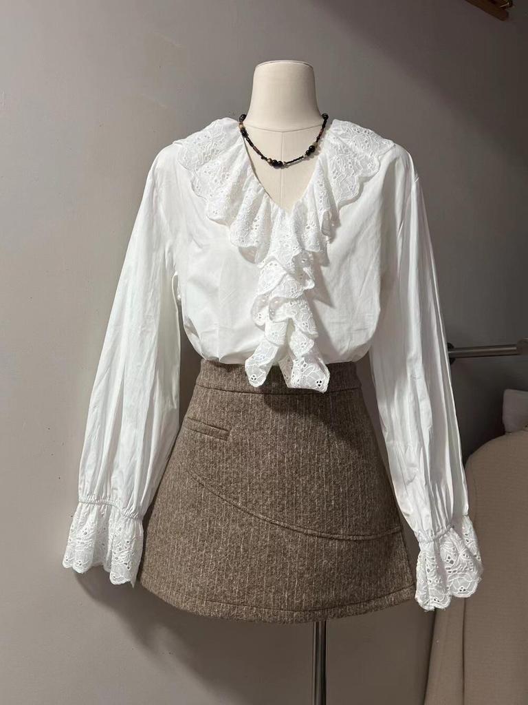 Elegant French V-Neck Ruffle Flare Sleeve Women's Top - Autumn Style