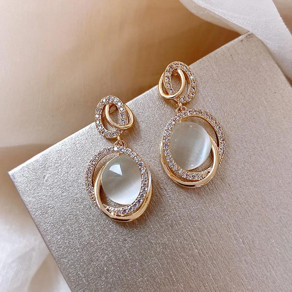 three-dimensional geometric cat eye stone earrings for women, trendy, elegant, fashionable, personalized, high-end accessories