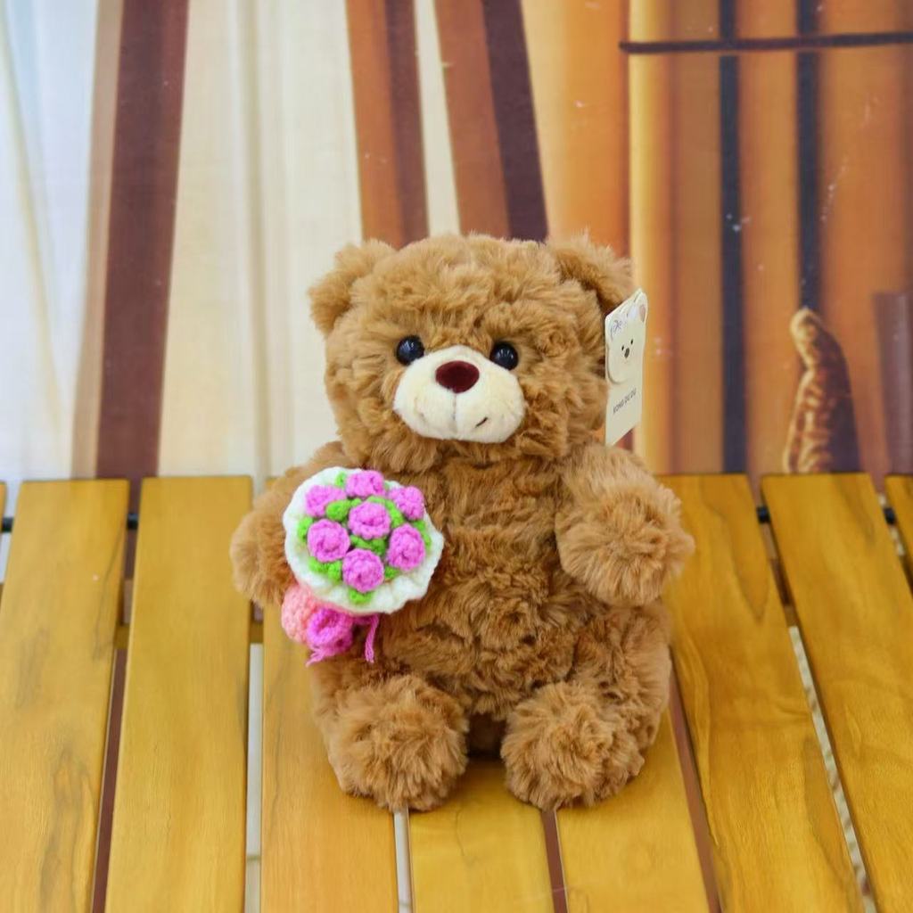 Plüsch-Teddybär-Geschenk mit Rosenblüten für Abschluss- und Weihnachtsfeiern