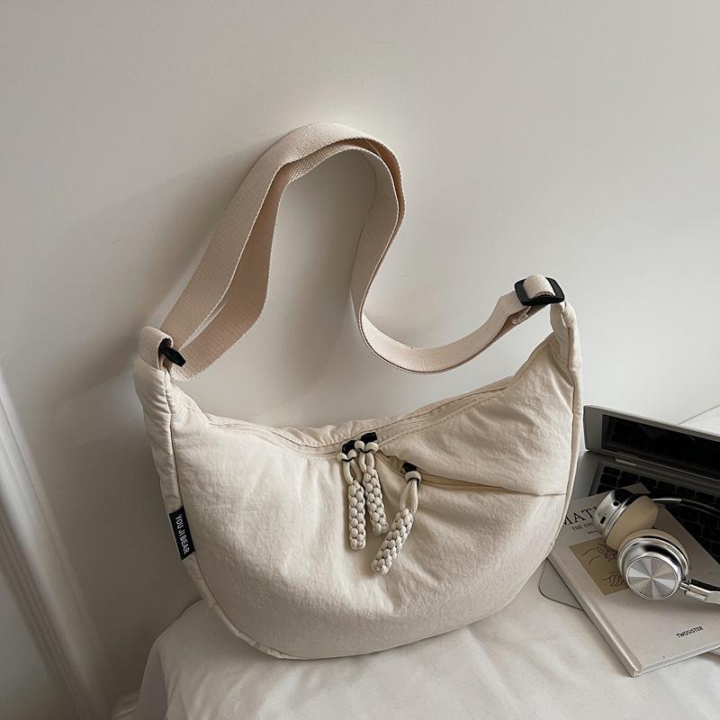 Casual Large-capacity Simple Canvas Bag Women's Winter New Simple Dumpling Bag One-shoulder Crossbody Bag