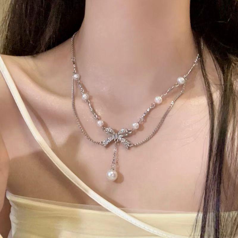 2024 Vintage Double-Layer Pearl Necklace with Heart Pendant