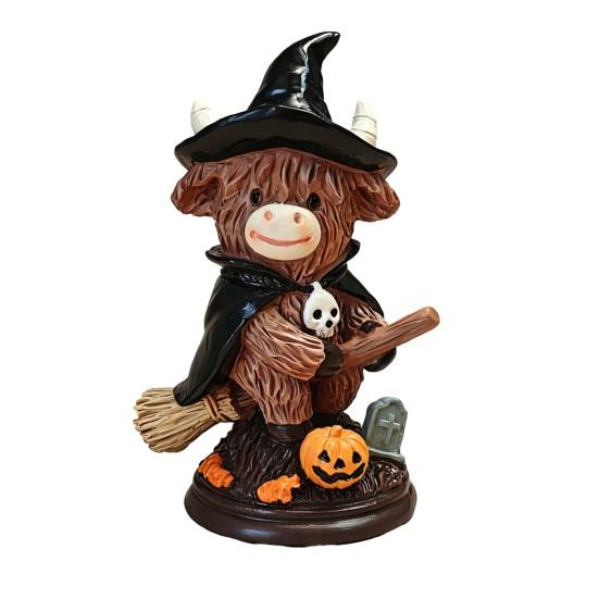 Highland Cow Figurine, Halloween Witch Pumpkin Skull Cow Statue, Resin Scottish Ornament for Calf Lovers, Shelf, Tiered Tray, Mantel, Tabletop Decor