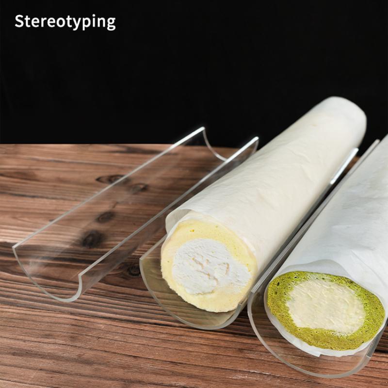 Zackoo 30cm Cake Roll Shaping U-shaped Mold Thickened Transparent Acrylic Swiss Roll Refrigerated Retainer Pastry Baking Tool