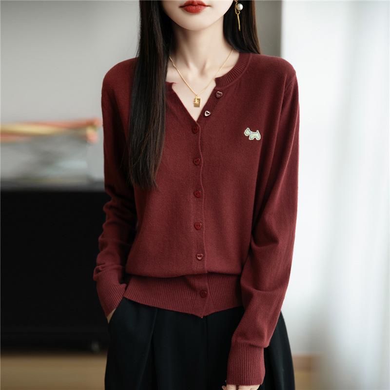 2025 Early Autumn Slimming Embroidered Cardigan - Women's Long Sleeve Notched Collar Knitwear