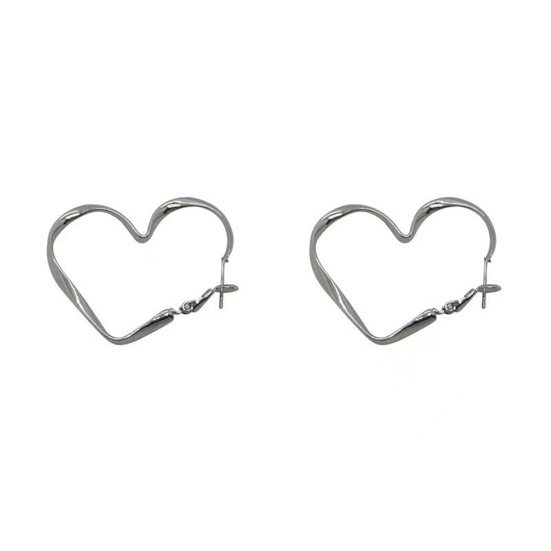 

Vintage Exaggerated Hollow Silver Color Love Heart Hoop Earrings for Women Girls Aesthetic Jewelry Fashion Gifts