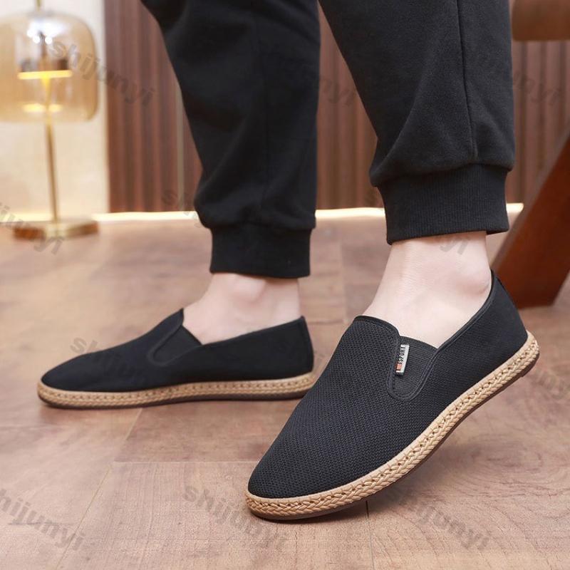 Fashion Men's Cloth Shoes Summer New Mesh Breathable Lightweight Comfortable Casual Shoes Outdoor Non Slip Fashion Slip On Vintage Flats