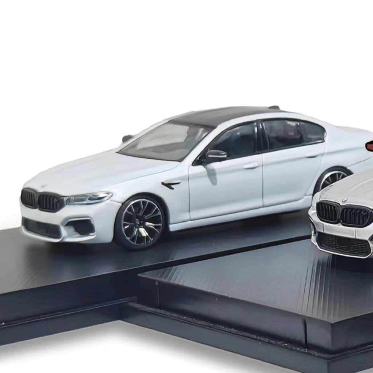 

MJ 1/64 BMW M5 (F90) Автомодель 6-го поколения M5 из сплава, литая, коллекционные украшения, подарочные игрушки белый