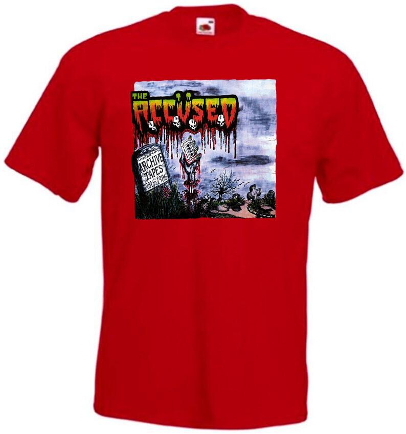 

Burgermeister Meisterburger Shirt Santa Claus is Comin to Town Men s T-Shirt M