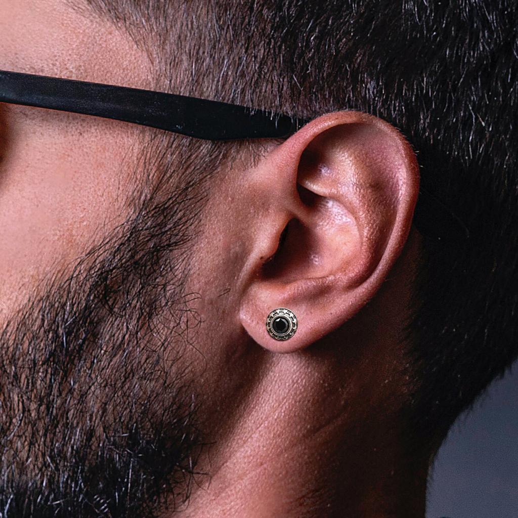 Vnox Gothic Black Zircon Stone Earrings for Men Women, Five Ponited Stars surrounding Stud Earrings, Unisex Brincos