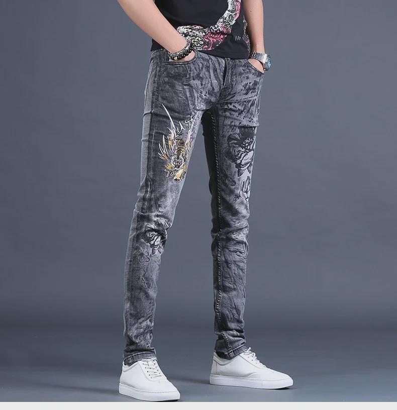 European Men's Spring & Autumn Tiger Head Slim Fit Jeans with Hot Diamond Detail