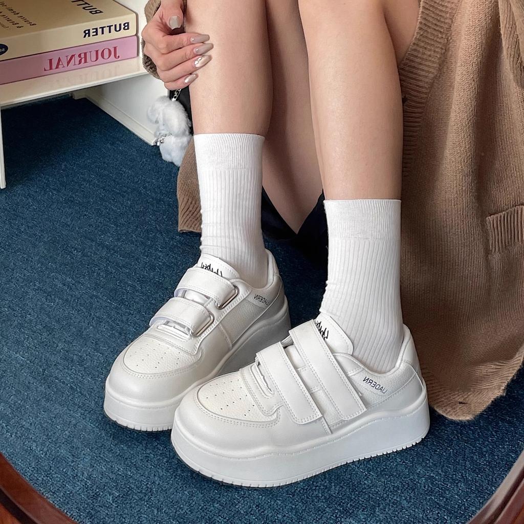 Internet celebrity explosion Velcro women's shoes 2025 new summer explosion thick-soled muffin casual spring and autumn white board shoes