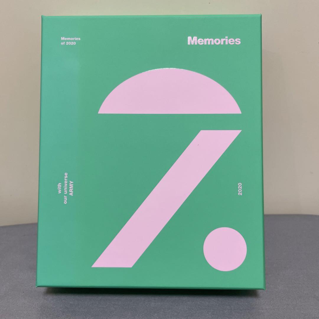 

[БУВШИЙ У ВЖИВАННІ] BTS Memories of 2020 Blu-ray (Включено колекційні картки)