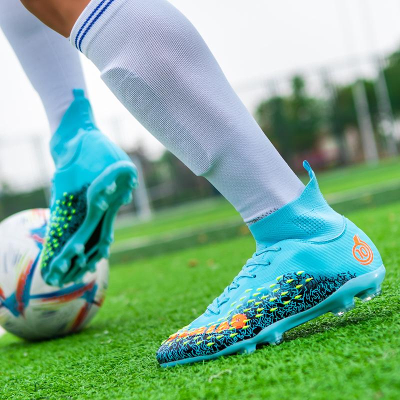 Men Original Soccer Shoes Sport Wear Resistant Futsal Football Boots Indoor Students Training Non Slip Football Shoes Society