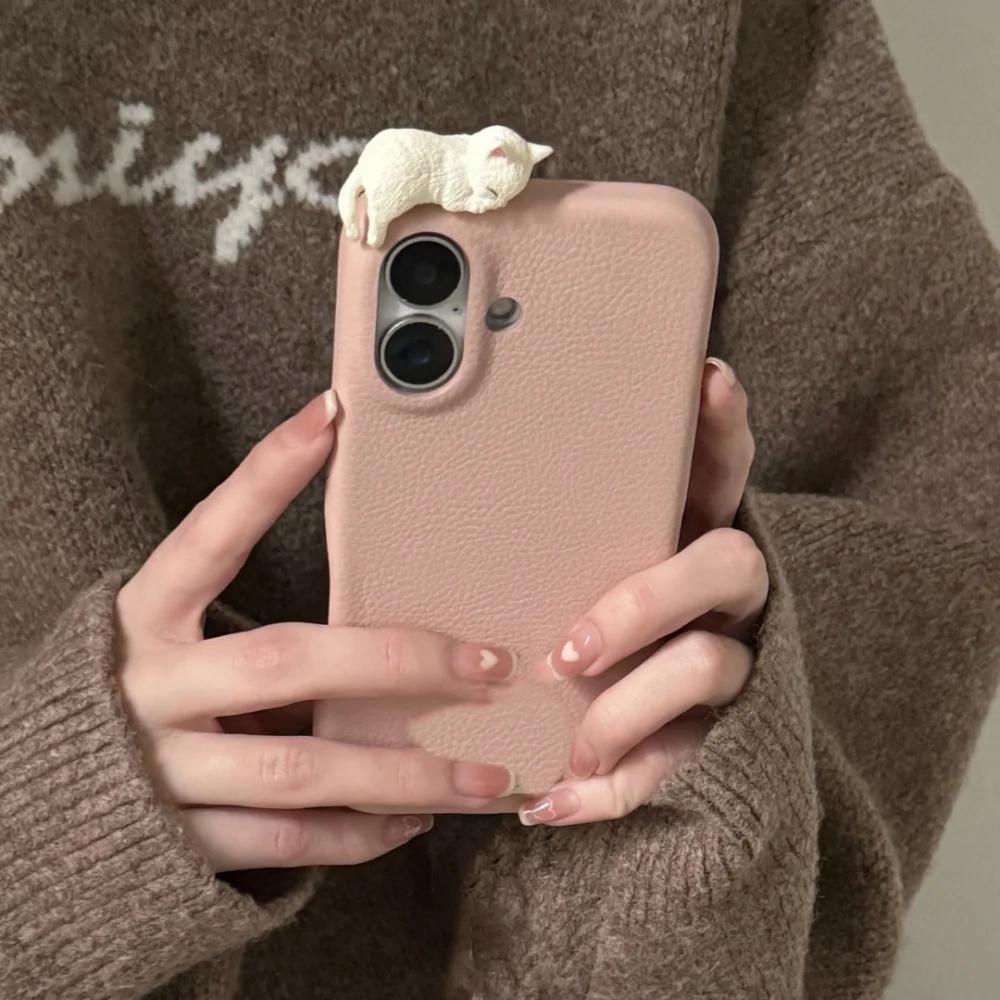 Cute 3D Cartoon Lying Cat Fish Lychee Pattern Leather Phone Case For iPhone 16 Pro 15 13 12 11 Pro Max 14 Plus Lovely Soft Cover