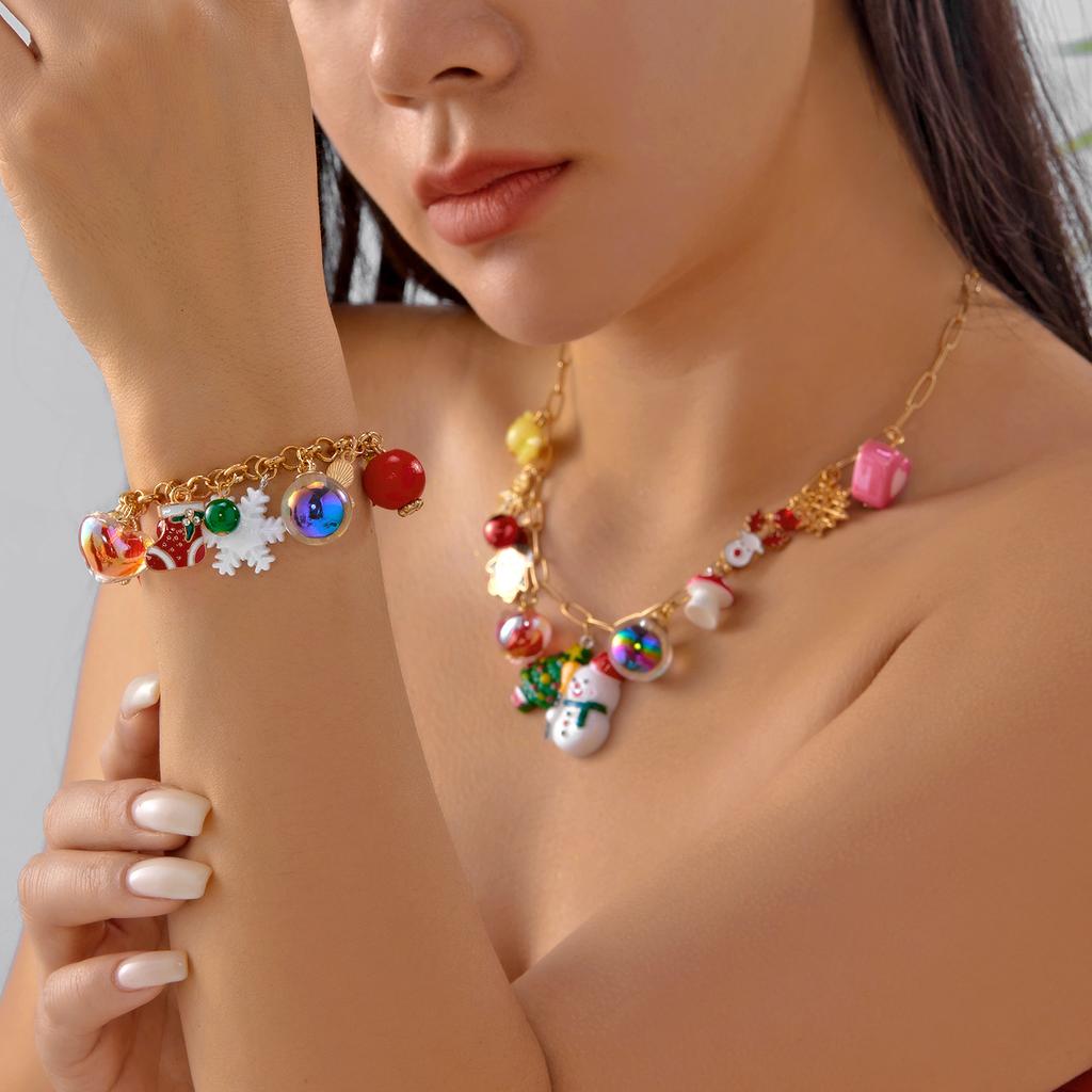 Christmas Metal Chain Necklace Bracelet For Women Santa Claus Snowman Bell Wreath Pendant Bracelet Choker Party New Year Gift