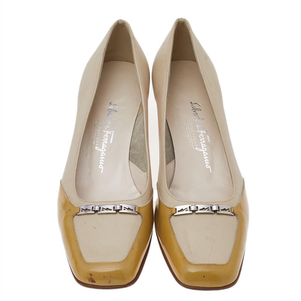 Salvatore Ferragamo Beige Leather And Patent Leather Pumps Beige