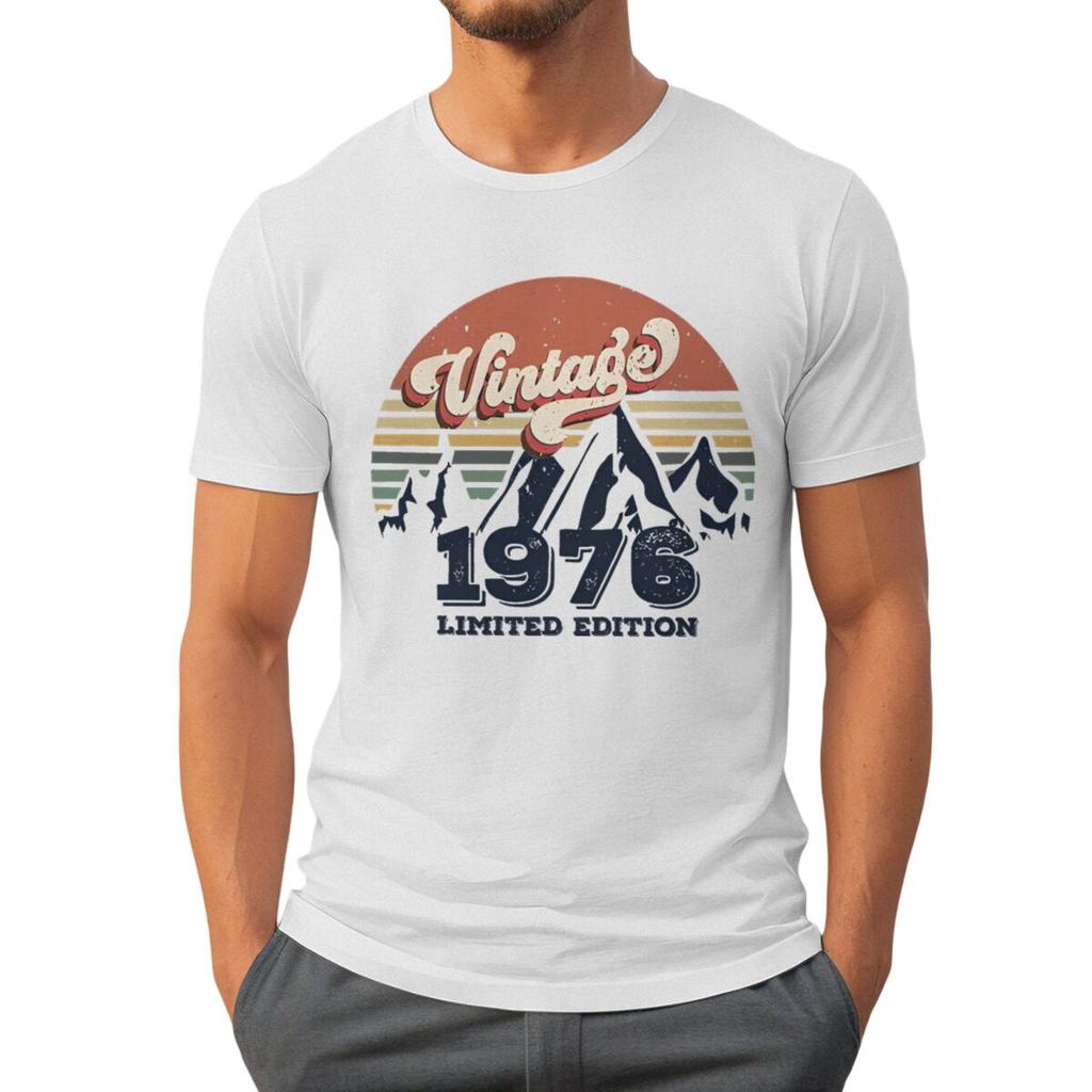 Fashion Men's T-Shirt Vintage 1976 50 Years of Being Awesome Graphic Tee Fashion 50th Birthday Gift Women Tops