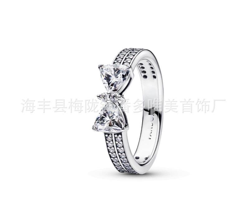 Copper S925 Elegant Heart Skull Ring Featuring Modern Geometric Design For Women