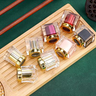 Strumenti e accessori – Vasetti e flaconi cosmetici