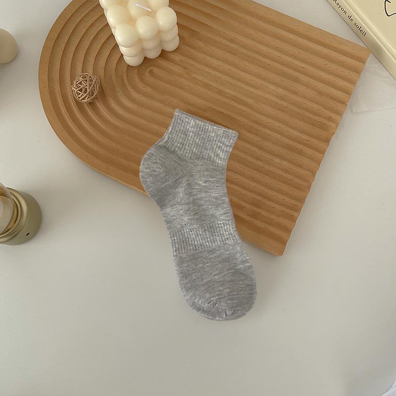 Women's Classic Black & White Non-Slip Cotton Mid-Calf Socks - Breathable & Elastic