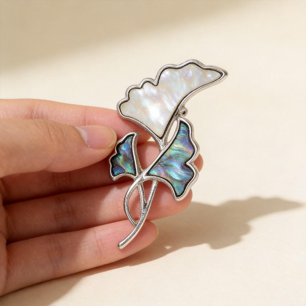 Alloy Shell Leaf Shape Brooch Pendant With Two Way Function For Fashion Accessories