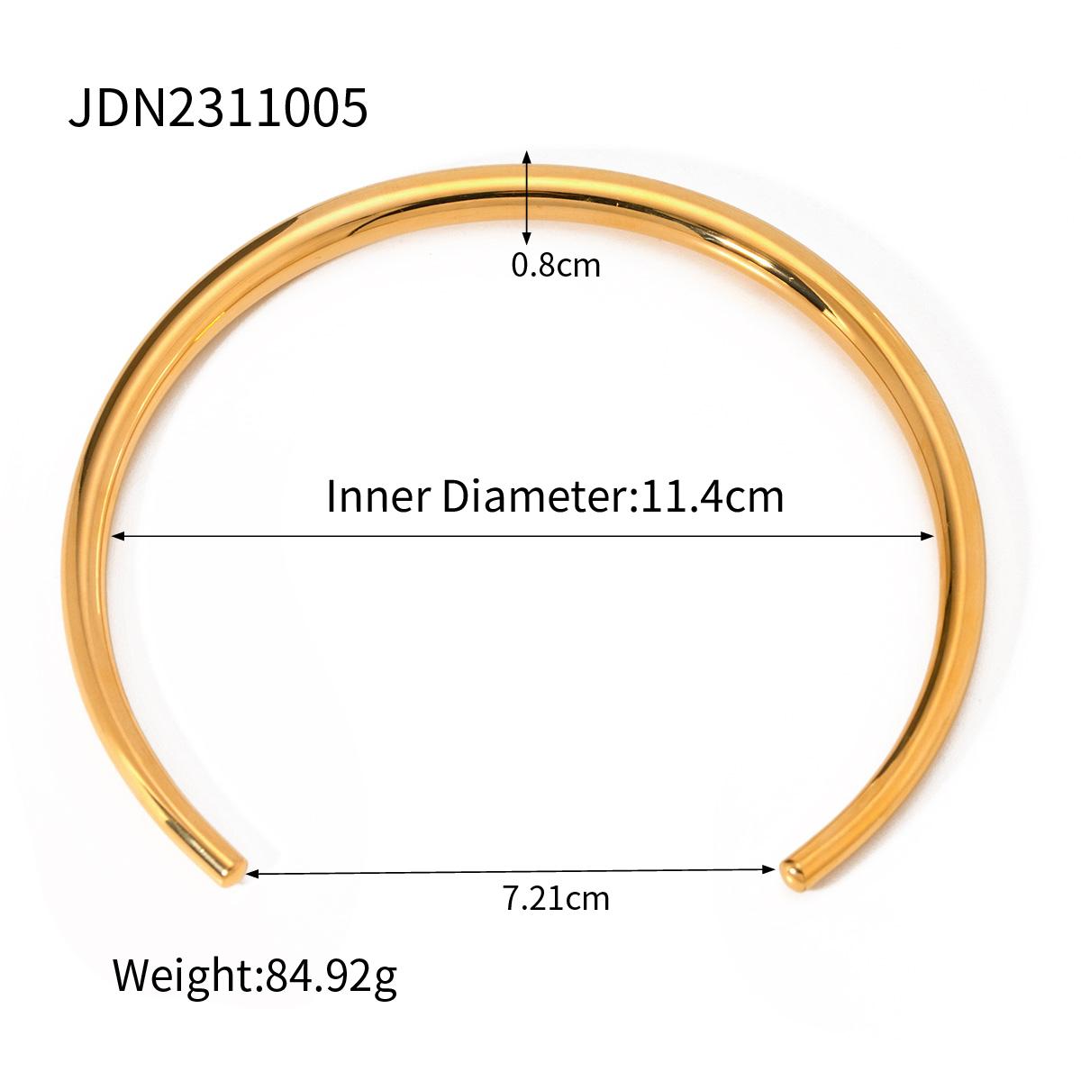 Нержавеющая Сталь Уникальный Позолоченный 18 карат Стильная Текстура Простой Глянцевый Гладкий Ошейник Женский Антиаллергический Отличительные Украшения
