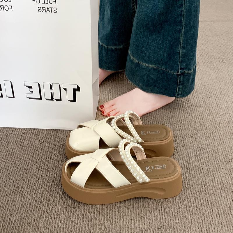High-end Silver Two-wear Hollow Bag Head Half Slippers Women's 2025 Summer Wear with Skirt Pearl One-pedal Slippers